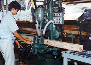 自社プレカット工場